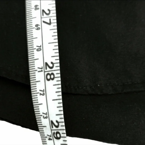 Van Heusen Men's Black Button Down Long Sleeve Shirt - Picture 7 of 8